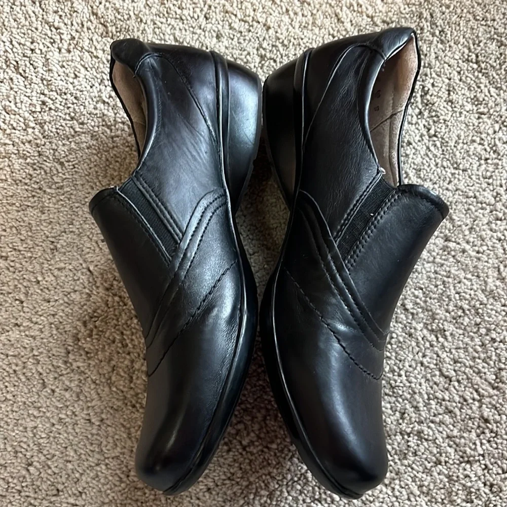 Naturalizer (Clarissa) Flats - Picture 2 of 6